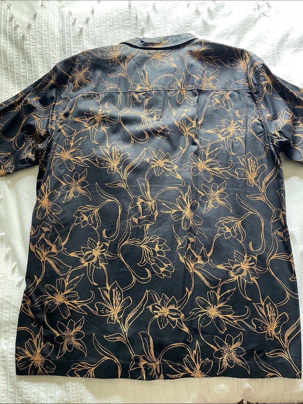 Superdry Black Short-Sleeve Button-Up Shirt with Tan Floral Outline - Picture 4 of 4